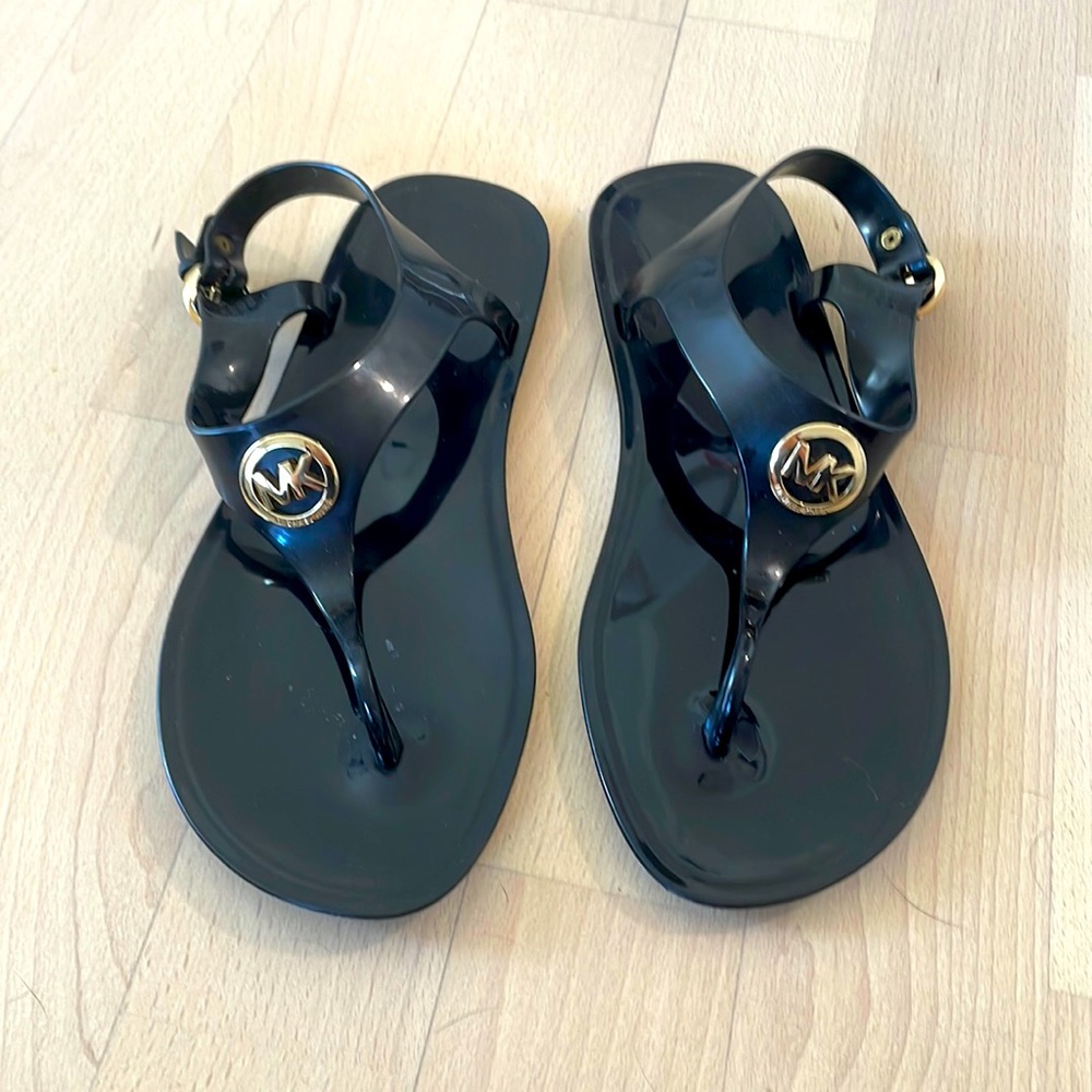 Michael Kors T-strap Sandal